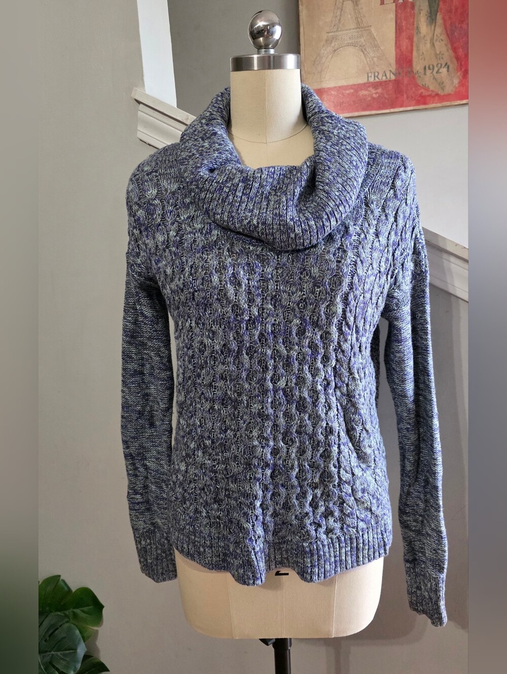 American Eagle Sweater Cowlneck Blue XS
